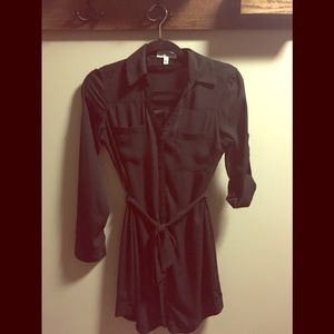 SOLD💃🏻Express black belted dress💃🏻